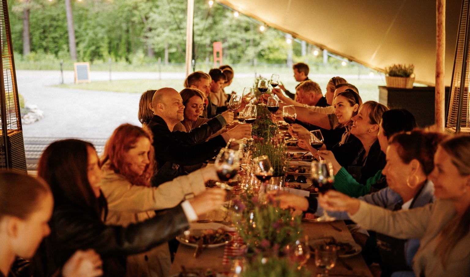 Catering pulmadeks, sünnipäevadeks ja firmapidudeks